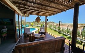 Casa Tangerina BG, seu Bangalô frente mar em Barra Grande-PI